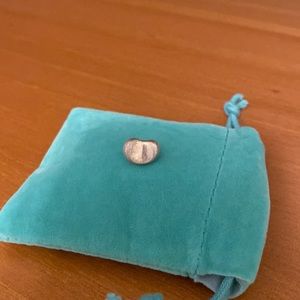 Tiffany and Co Elsa Peretti Bean earring